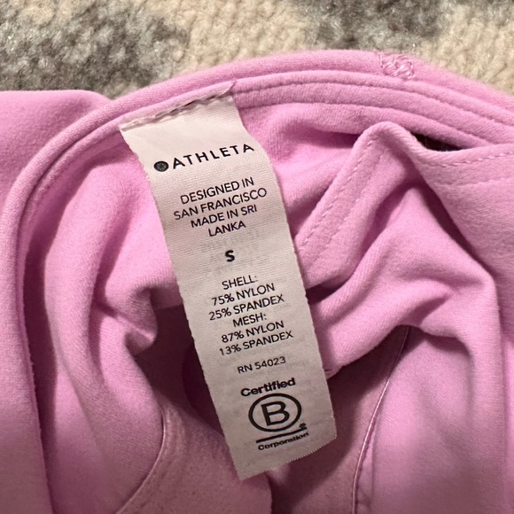 Athleta Conscious Crop A-C - Picture 6 of 8